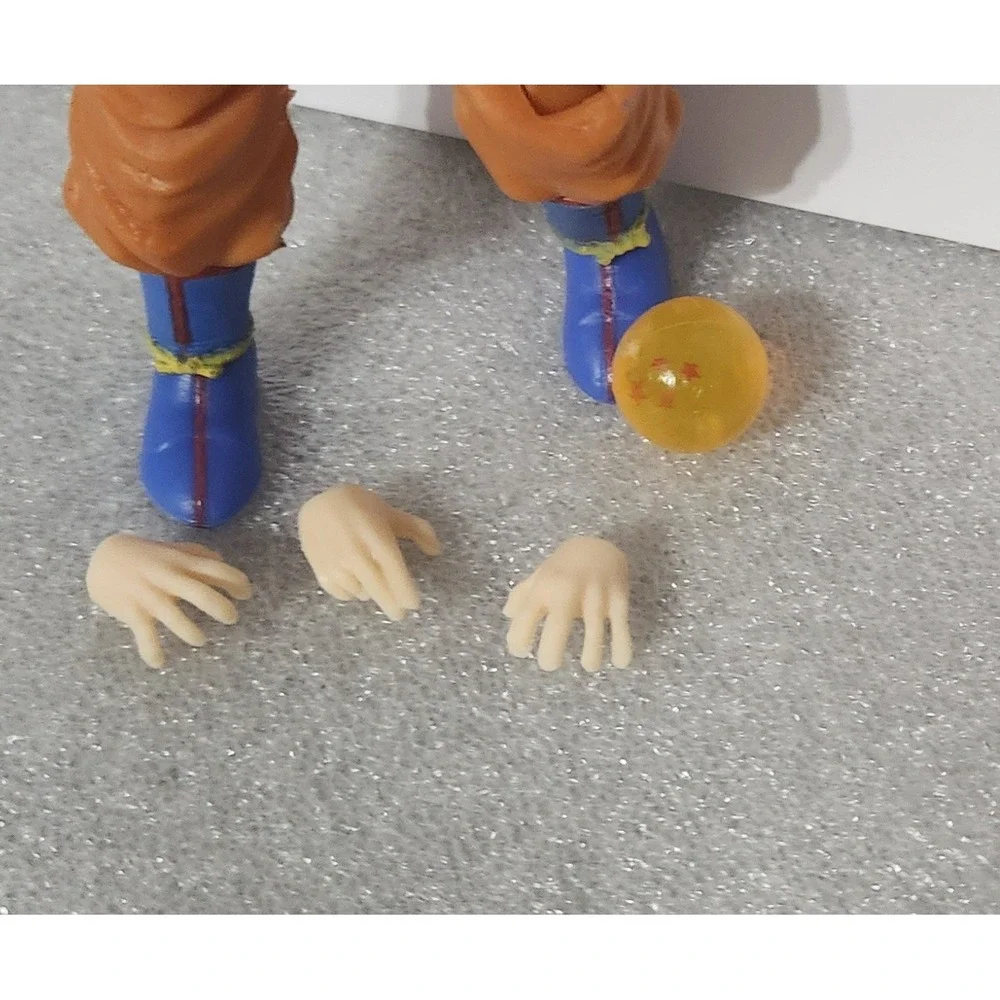 Bandai Dragon Ball Super Dragon Stars Super Saiyan 3 Goku 6.5-inch action figure